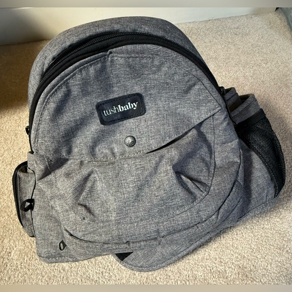 TUSHBABY Grey carrier EUC - Picture 2 of 9
